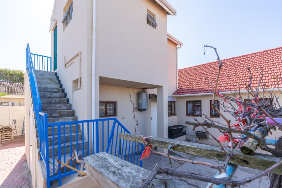 To Let 3 Bedroom Property for Rent in Plumstead Western Cape